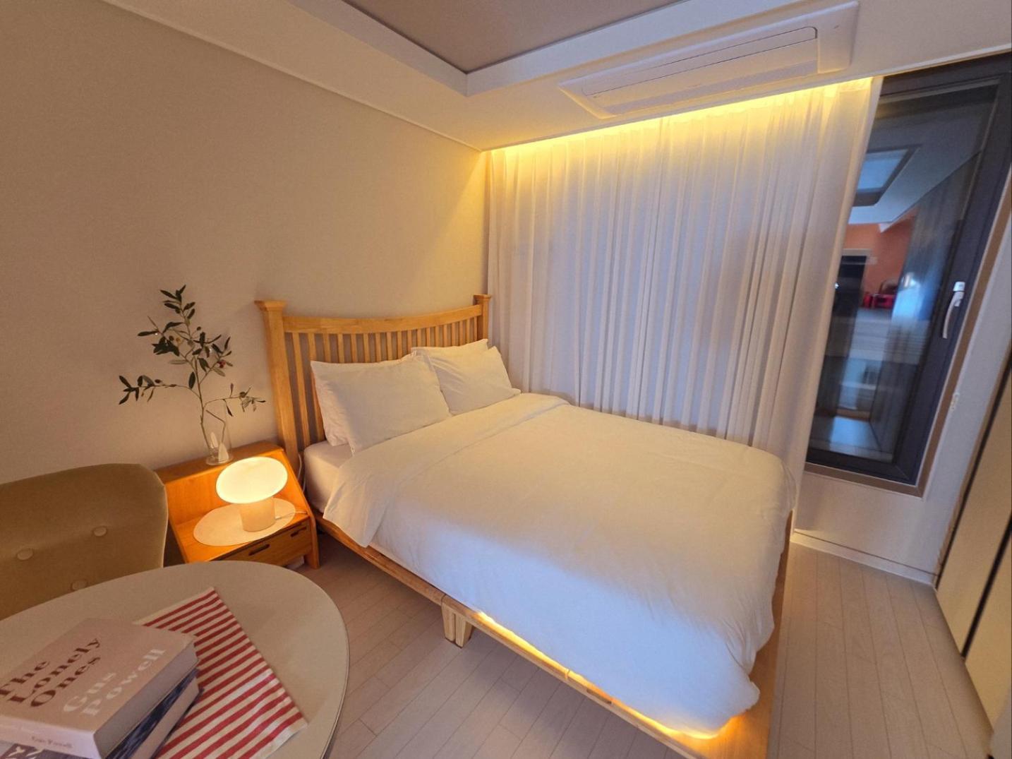 Dongseongro Dsr&U Hotel Room Daegu Exterior foto